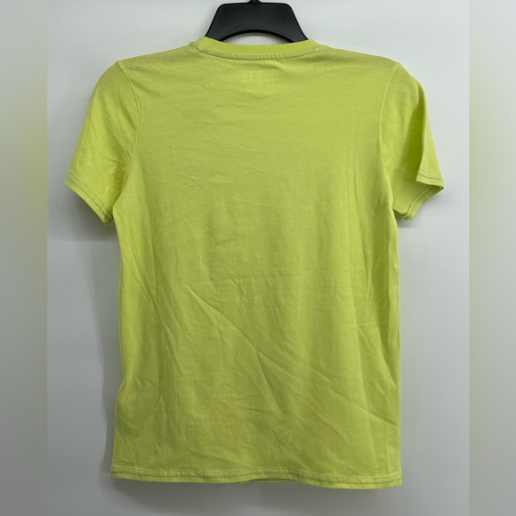 NWT Guess tee shirt. Size 14 - Picture 2 of 2